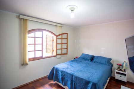 Casa à venda com 177m², 2 quartos e 2 vagasQuarto 1