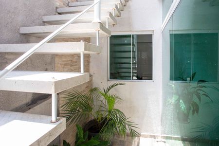 Casa à venda com 177m², 2 quartos e 2 vagasÁrea comum