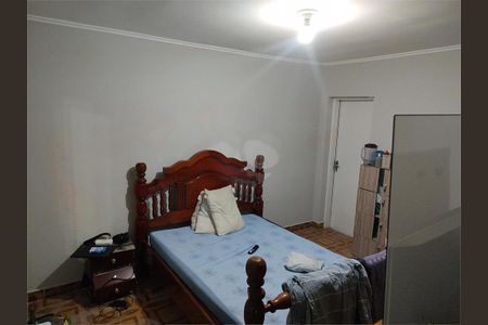 Casa à venda com 100m², 2 quartos e 2 vagas