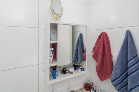 Apartamento à venda com 56m², 2 quartos e 1 vaga Apartamento à venda com 56m², 2 quartos e 1 vagaBanheiro da Suíte