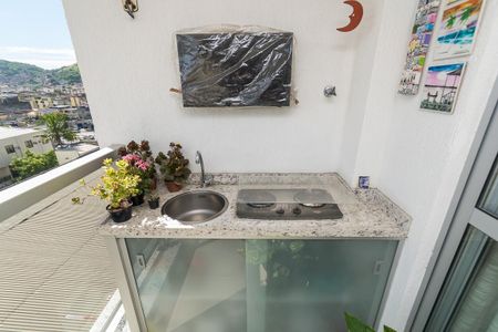 Apartamento à venda com 56m², 2 quartos e 1 vaga Apartamento à venda com 56m², 2 quartos e 1 vagaVaranda da Sala