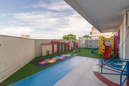 Apartamento à venda com 56m², 2 quartos e 1 vaga Apartamento à venda com 56m², 2 quartos e 1 vagaÁrea Comum - Playground