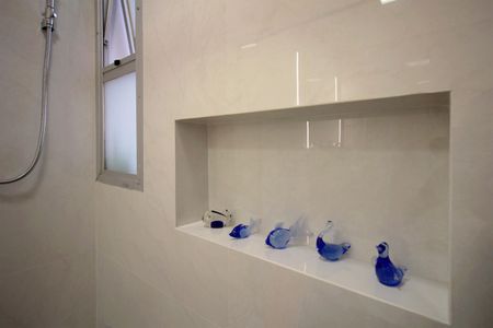 Apartamento à venda com 265m², 4 quartos e 2 vagasBanheiro