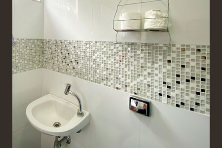 Apartamento à venda com 265m², 4 quartos e 2 vagasBanheiro de serviço