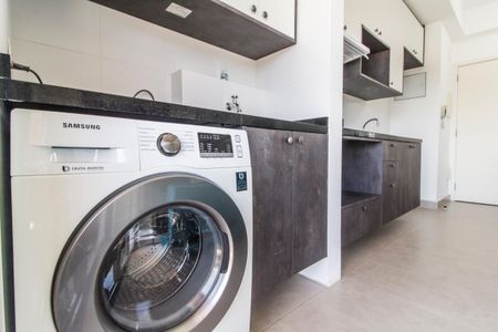 Apartamento à venda com 50m², 1 quarto e 1 vaga Apartamento à venda com 50m², 1 quarto e 1 vagaÁrea de Serviço