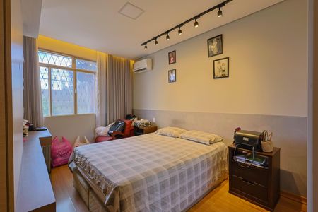 Apartamento à venda com 115m², 2 quartos e 1 vagaQuarto 2