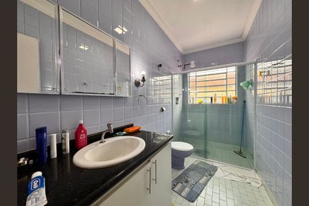 Casa à venda com 203m², 3 quartos e 1 vaga Casa à venda com 203m², 3 quartos e 1 vagaBanheiro