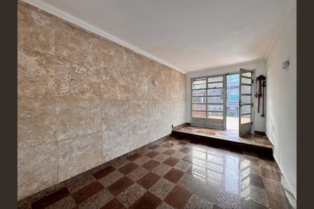 Casa à venda com 203m², 3 quartos e 1 vaga Casa à venda com 203m², 3 quartos e 1 vagaVaranda