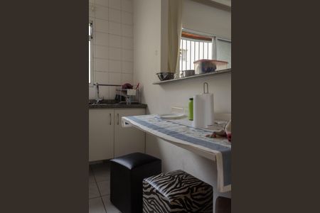 Apartamento à venda com 68m², 2 quartos e 2 vagas Apartamento à venda com 68m², 2 quartos e 2 vagasCozinha