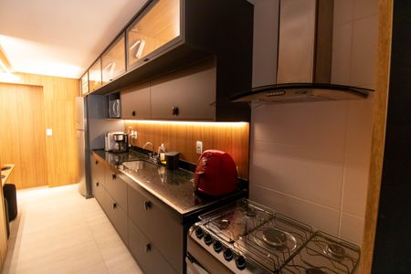 Apartamento à venda com 110m², 3 quartos e 2 vagas Apartamento à venda com 110m², 3 quartos e 2 vagasCozinha
