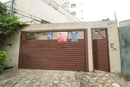 Casa à venda com 103m², 2 quartos e 2 vagasFachada