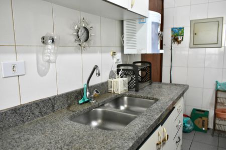 Apartamento à venda com 104m², 3 quartos e 2 vagas Apartamento à venda com 104m², 3 quartos e 2 vagasCozinha