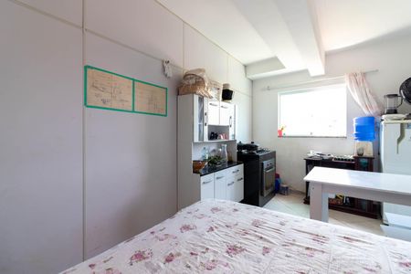 Casa à venda com 177m², 3 quartos e 6 vagas Casa à venda com 177m², 3 quartos e 6 vagasQuarto 4 / Escritório