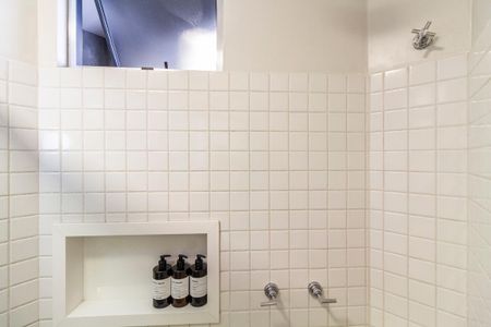 Apartamento à venda com 75m², 2 quartos e sem vagaBanheiro da Suíte