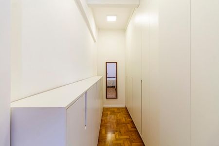 Apartamento à venda com 75m², 2 quartos e sem vagaSuíte