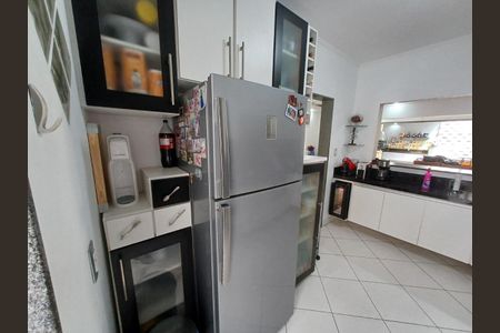 Casa de condomínio à venda com 95m², 3 quartos e 2 vagas