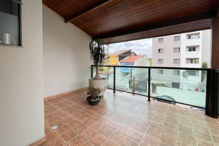 Casa à venda com 415m², 3 quartos e 8 vagas Casa à venda com 415m², 3 quartos e 8 vagasSacada - Suíte 2