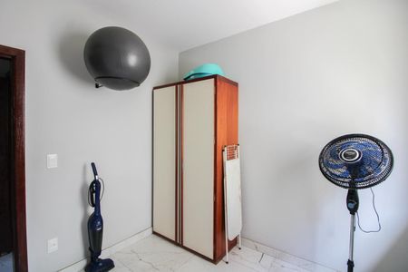 Apartamento à venda com 130m², 3 quartos e 2 vagas Apartamento à venda com 130m², 3 quartos e 2 vagasQuarto 1