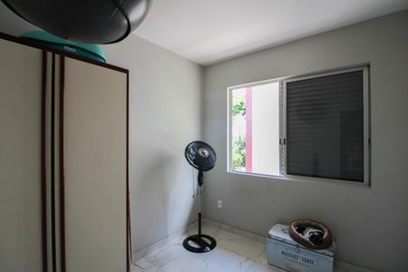 Apartamento à venda com 130m², 3 quartos e 2 vagas Apartamento à venda com 130m², 3 quartos e 2 vagasQuarto 1