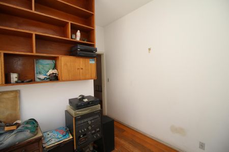 Casa à venda com 270m², 5 quartos e 6 vagasQuarto 4