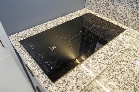 Studio à venda com 26m², 1 quarto e sem vaga Studio à venda com 26m², 1 quarto e sem vagaCooktop