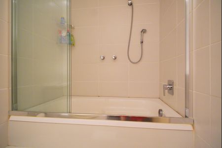 Apartamento à venda com 96m², 3 quartos e 2 vagasBanheiro Corredor - Banheira