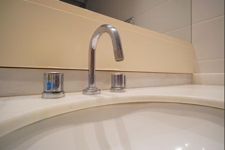 Apartamento à venda com 96m², 3 quartos e 2 vagasBanheiro Corredor - Torneira