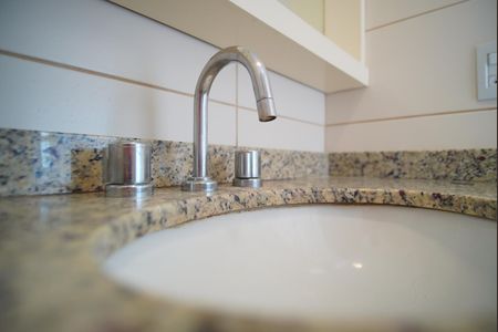 Apartamento à venda com 96m², 3 quartos e 2 vagasBanheiro da Suíte - Torneira