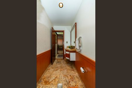 Casa à venda com 436m², 4 quartos e 4 vagasLavabo