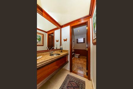 Casa à venda com 436m², 4 quartos e 4 vagasLavabo