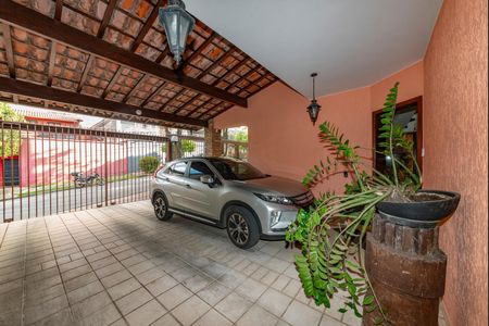 Casa à venda com 436m², 4 quartos e 4 vagasGaragem