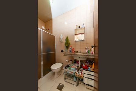 Casa à venda com 436m², 4 quartos e 4 vagasÁrea de Serviço