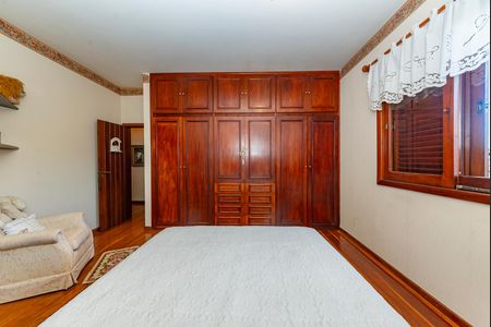 Casa à venda com 436m², 4 quartos e 4 vagasQuarto 4