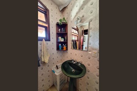 Casa à venda com 250m², 5 quartos e 4 vagas Casa à venda com 250m², 5 quartos e 4 vagasBanheiro da Suíte 3