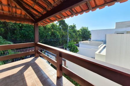 Casa à venda com 250m², 5 quartos e 4 vagas Casa à venda com 250m², 5 quartos e 4 vagasSuíte 3