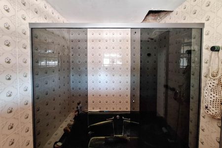 Casa à venda com 250m², 5 quartos e 4 vagas Casa à venda com 250m², 5 quartos e 4 vagasBanheiro da Suíte 3