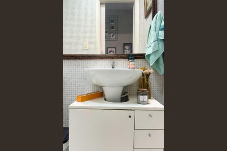 Apartamento à venda com 50m², 1 quarto e sem vaga Apartamento à venda com 50m², 1 quarto e sem vagaBanheiro Social