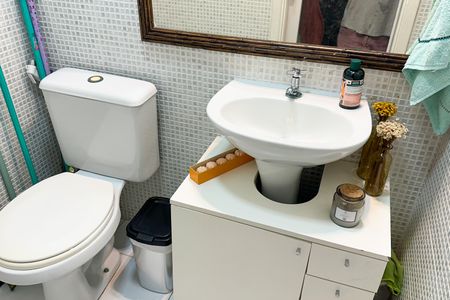 Apartamento à venda com 50m², 1 quarto e sem vaga Apartamento à venda com 50m², 1 quarto e sem vagaBanheiro Social