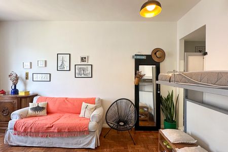 Apartamento à venda com 50m², 1 quarto e sem vaga Apartamento à venda com 50m², 1 quarto e sem vagaSala