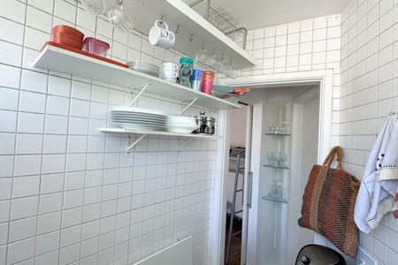 Apartamento à venda com 50m², 1 quarto e sem vaga Apartamento à venda com 50m², 1 quarto e sem vagaCozinha