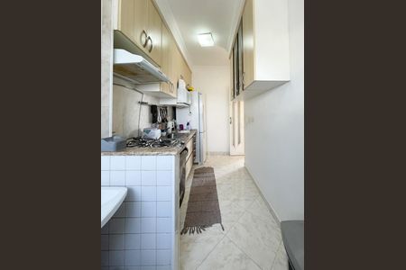 Apartamento à venda com 70m², 3 quartos e 1 vagaÁrea de Serviço