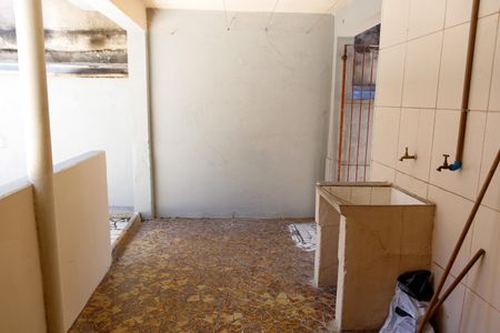 Casa à venda com 146m², 2 quartos e 2 vagas Casa à venda com 146m², 2 quartos e 2 vagasLavanderia