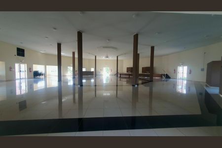 Casa de condomínio para alugar com 252m², 4 quartos e 6 vagas Casa de condomínio para alugar com 252m², 4 quartos e 6 vagasÁrea Condominial