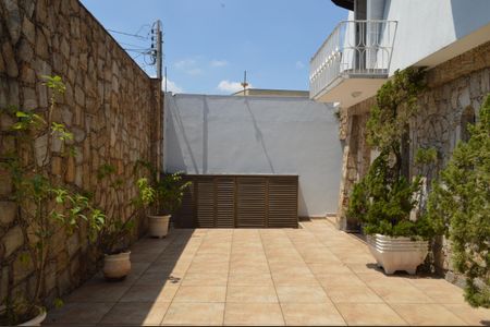 Casa à venda com 630m², 5 quartos e 6 vagasGaragem