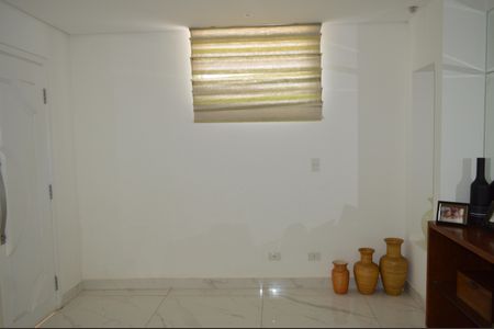 Casa à venda com 630m², 5 quartos e 6 vagasSala de entrada (Hall)