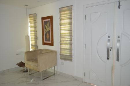 Casa à venda com 630m², 5 quartos e 6 vagasSala de entrada (Hall)