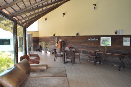 Casa à venda com 630m², 5 quartos e 6 vagasQuiosque Bar