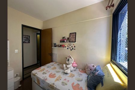 Apartamento à venda com 81m², 3 quartos e 2 vagasQuarto 3