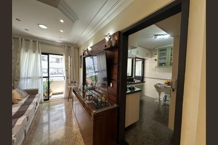 Apartamento à venda com 81m², 3 quartos e 2 vagasSala