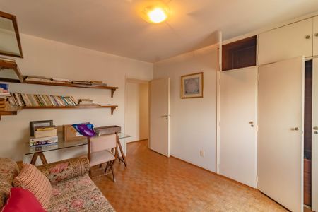 Apartamento à venda com 290m², 4 quartos e 4 vagasQuarto 1